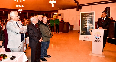 Çiğli Belediye Başkanı Onur Emrah Yıldız, 24 Kasım Öğretmenler Günü’nü iki farklı etkinlikle kutladı