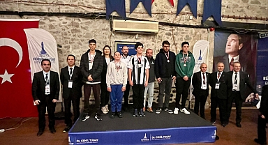 Büyükşehir’in geleneksel satranç turnuvası tamamlandı