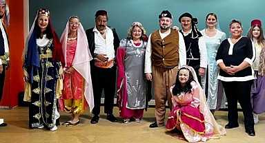 Çağdaş İzmir Derneği SMA hastası Çağla için sahne aldı