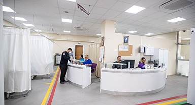 İzmir Büyükşehir Belediyesi bu yıl binlerce kişiye sağlık hizmeti verdi Eşrefpaşa Hastanesi şifa dağıtıyor