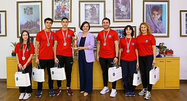 Karabağlar'ın gururu oldular