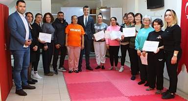 Bayraklı’da kadınlar savunma eğitimi aldı - İlk kursiyerler sertifika heyecanı yaşadı