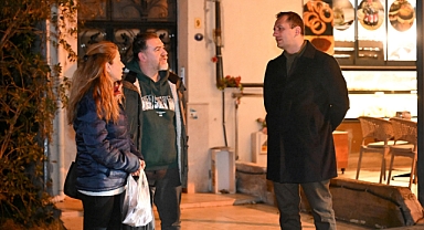 Bornova'da Başkan Eşki halkın sağlığı için geceden sabaha sahada