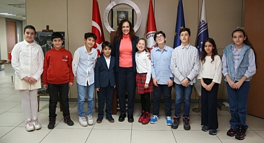 Karşıyaka’da söz çocukların