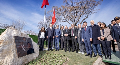 Bornova'da KKTC Parkı Denktaş’ın doğum gününde açıldı