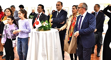 İzmir'de Japon Sakura Esintisi başladı
