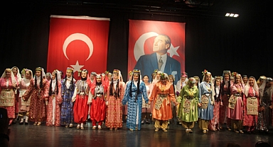 İzmir Folklor Derneği 20. Yılını ÇYDD İzmir Şubesi İşbirliğiyle Kutladı