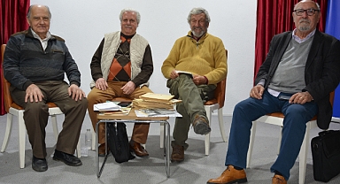 İzmir Gazeteciler Cemiyeti üyelerini kültür ve sanat ile bir araya getirecek etkinliklerine dolu dizgin devam ediyor