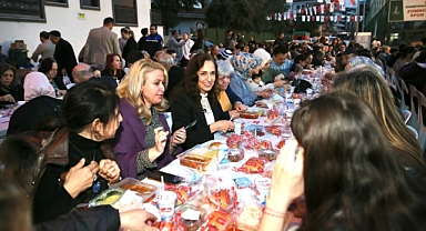 Karşıyaka’da iftar dayanışması