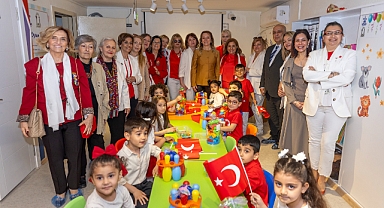 Konak'ta ‘Mutlu Çocuklar’ yenilenmiş sınıflarına kavuştu