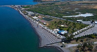 Aliağa Plajları Tatilcileri Ağırlamaya Hazır