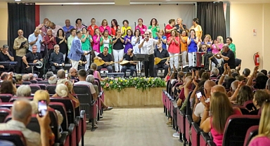 Bayraklı'da Türk Halk Müziği rüzgarı