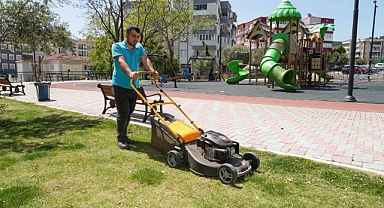 Gaziemir’in parklarında yoğun çalışma
