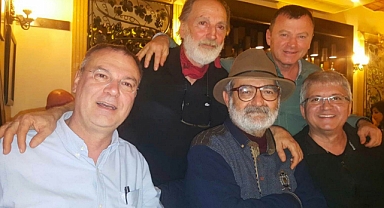 Kalbini Ege'de Bırakan Gazeteci: Hakan Akarcalı