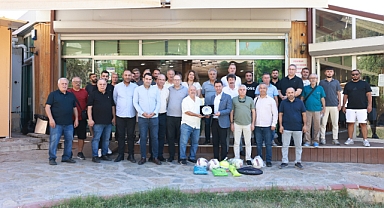 Bayraklı Belediyesinden amatör spor kulüplerine 2 milyon liralık destek