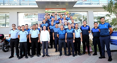 Karşıyaka'da Başkan Ünsal’dan “Zabıta Haftası” ziyareti