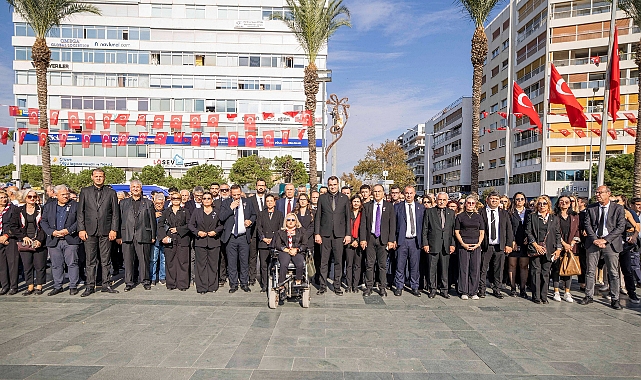 İzmir Ata’sına yürüdü