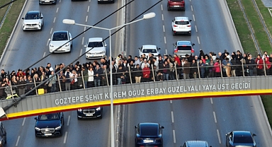 İzmir Ata’sını unutmadı...Ulu Önder Atatürk’ün aramızdan ayrılışının 87’nci yılında hayat durdu