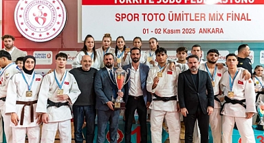 İzmir’in judocuları yenilgisiz şampiyon