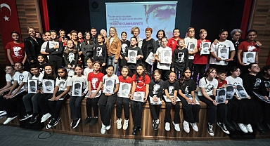 Konak Ata’sını duygu dolu oratoryo ile andı