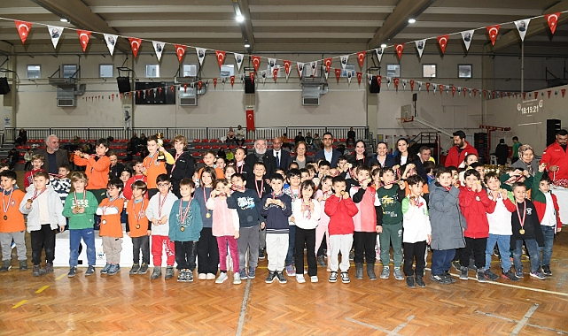 Çiğli Belediyesi 2. İsmail Hakkı Satranç Turnuvası Büyük İlgi Gördü