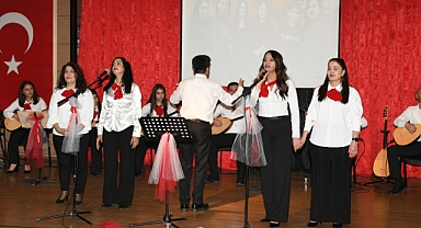 Çiğli'de Türkü Rüzgarı: 