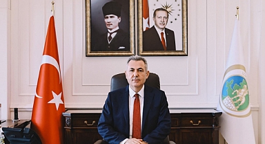 İzmir Valisi Dr. Süleyman Elban 18 Mart Şehitleri Anma Günü ve Çanakkale Zaferi'nin 111. Yıldönümü Mesajı Paylaştı