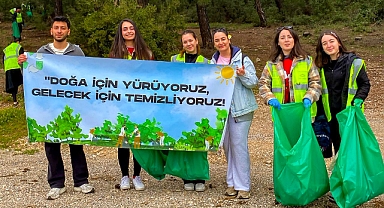 Bornova’da anlamlı temizlik hareketi