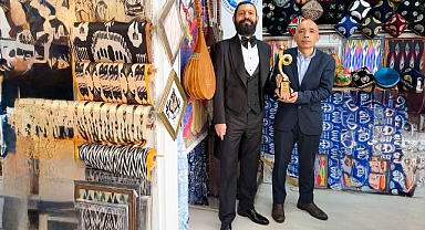 Akif Manaf “Birlik ve Barış Ödülü” ile Onurlandırıldı