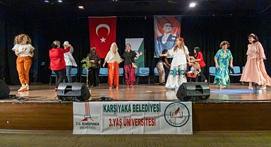 Karşıyaka’nın 3. Yaş Üniversitesi’nde dönem sonu heyecanı