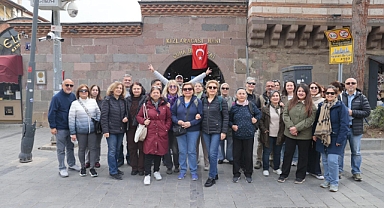 Konak Kültürel Miras Gezileri’yle kenti keşfettiler