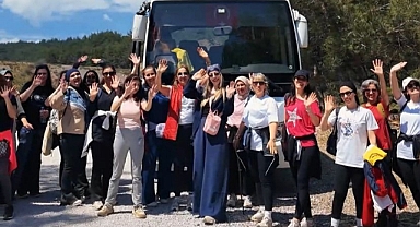 Menderes Belediyesi’nden Kadınlara Doğa Yürüyüşü