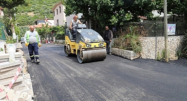 Menderes Maydonoz Koyu’nda Asfalt Çalışması