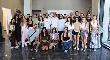 Konak’ın Gençlik Merkezlerine Belçikalı ve Kıbrıslı gençlerden tam not